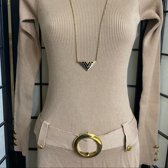 Adorable Derek Heart Retro 70’s Belted Tan Dress - Picture 3 of 5